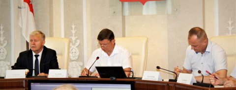 Отчет о криминальной обстановке, изменения в городском бюджете и в правилах застройки: состоялось заседание Волгодонской городской Думы